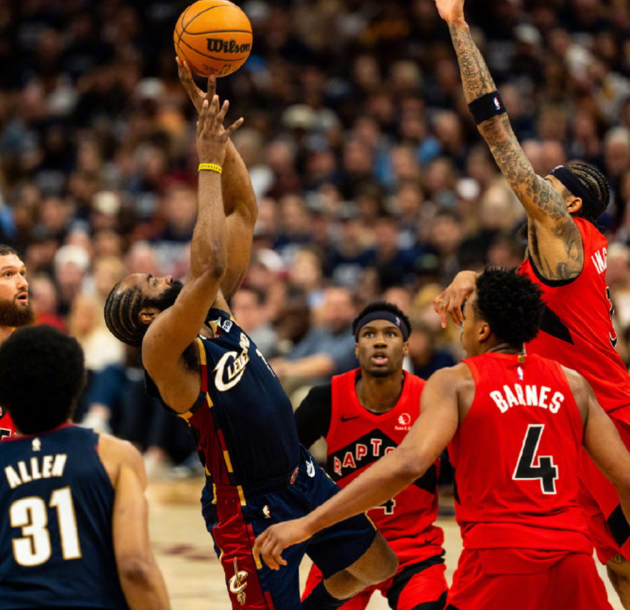 肘击哈登？骑士队太稳定了，完美拿下开门红